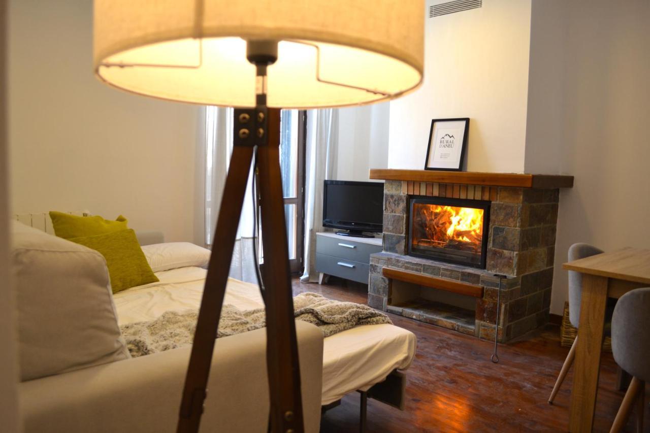 Modern De Muntanya Amb Llar De Foc By Rural D'aneu Apartament *